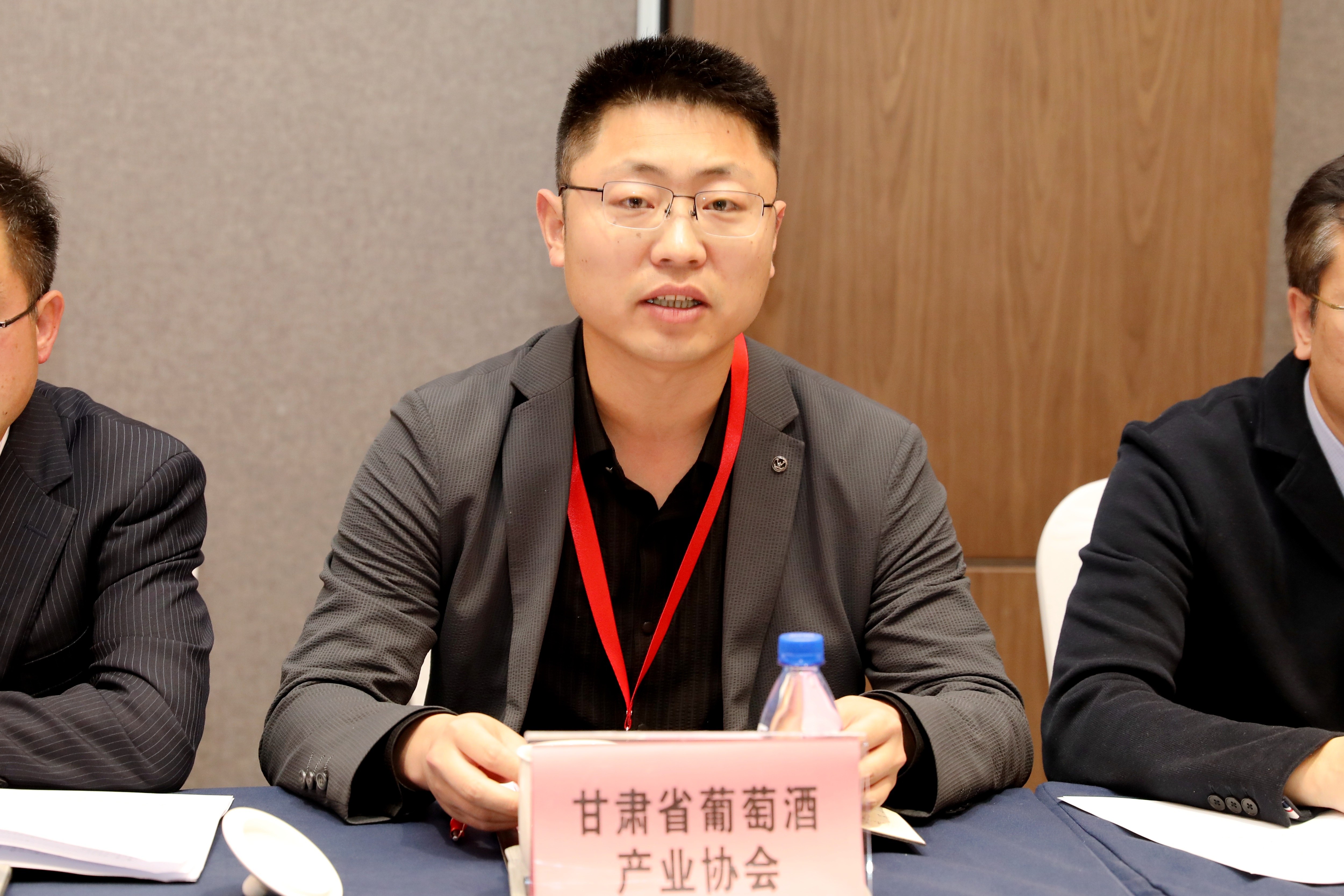 f4b82678cce14adda6223fbaaa703047.jpg f4b82678cce14adda6223fbaaa703047.jpg